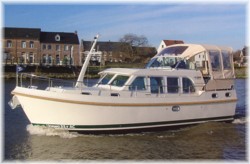 Linssen Grand Sturdy 33.9 AC 1