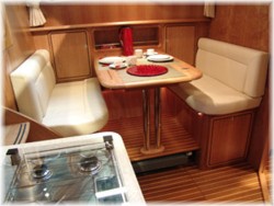 Linssen Grand Sturdy 410 dinette